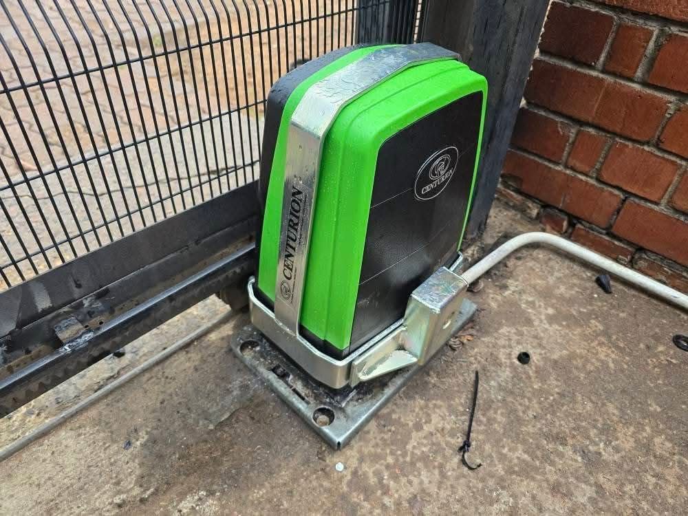 Centurion Gate Motor